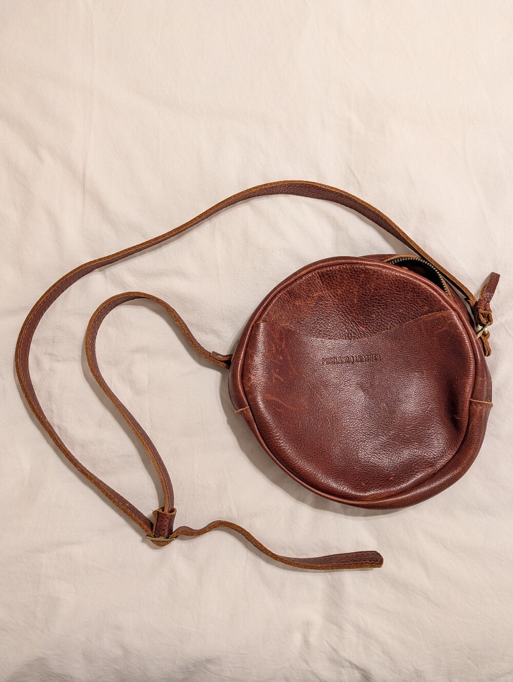 Portland Leather Circle Bag